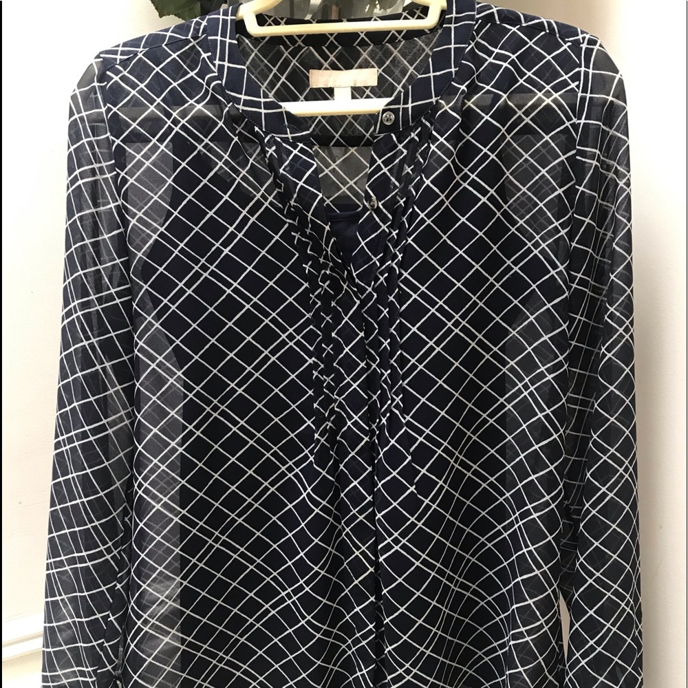 Banana Republic blouse in size S.